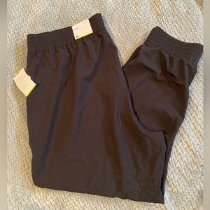 Old Navy High-waisted StretchTech Tapered Pants for Women - NWT, black, size XL